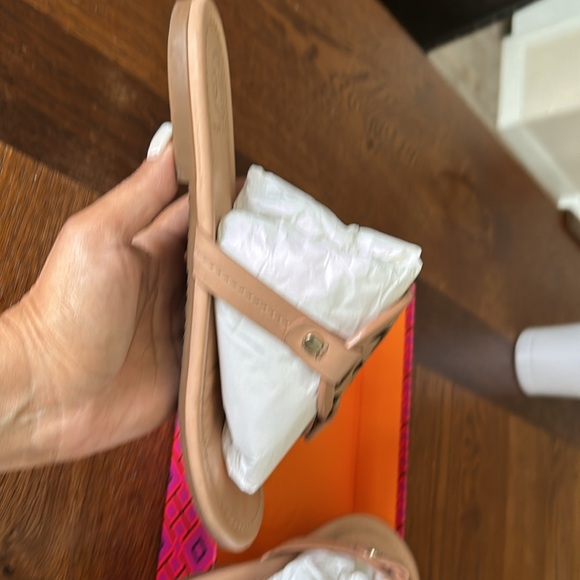 Tory Burch Miller Thong Sandal Leather Gently Worn - Picture 7 of 13